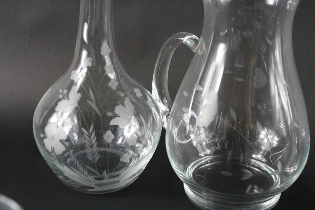 Vintage Etched Glassware Collection EBTH